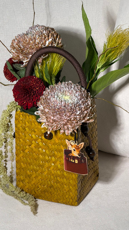 تعليقه الغزال